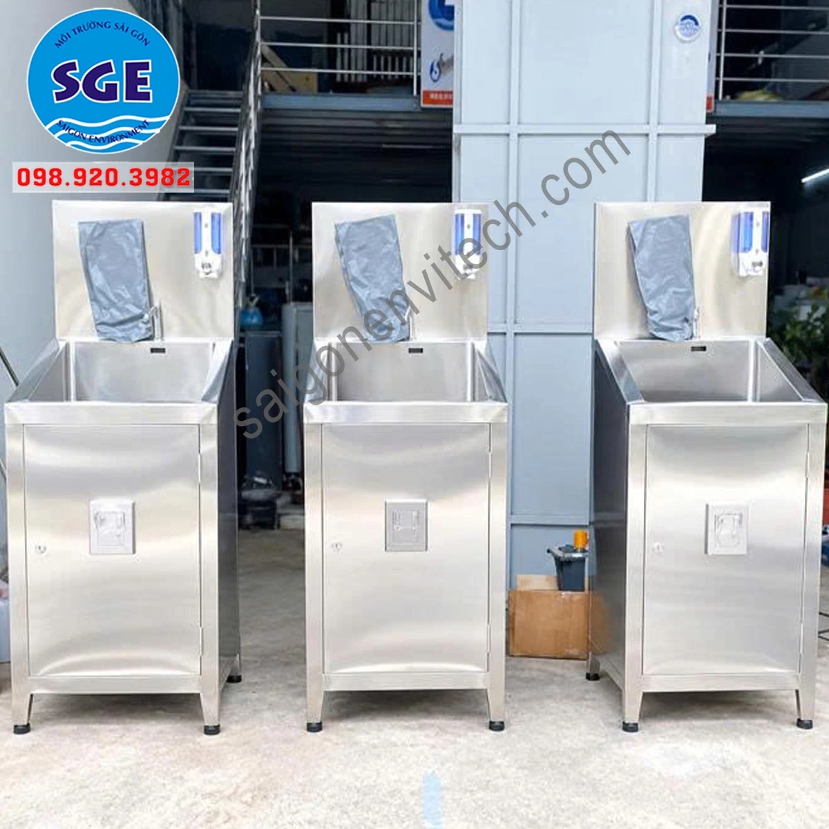 Bồn rửa tay phẫu thuật tiệt trùng 1 vòi - Đơn vị SGE sản xuất